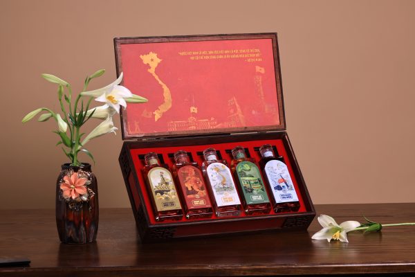 ĐẤT NƯỚC VÀNG SON - Ảnh 3