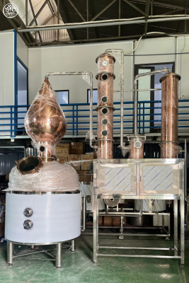 Mầm Distillery nâng tầm rượu hoa quả Việt bằng công nghệ hiện đại